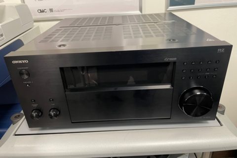ONKYO INTEC オーディオ用展示台 新宿本店】7月29日（土）発売 ONKYO TX-RZ70をご紹介 7/29発売予定です